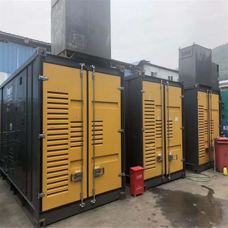 竞秀温度变化对不同类型欠压保护装置的可靠性影响有何差异？